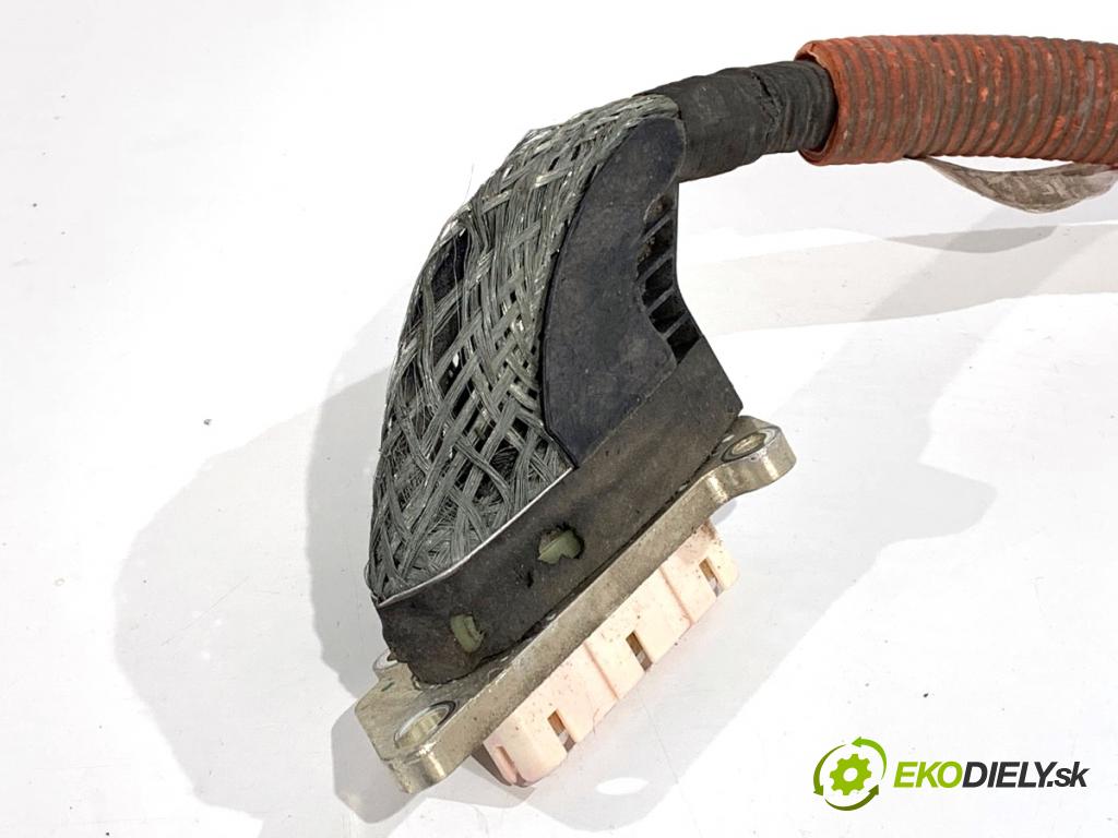 TOYOTA RAV 4 IV SUV 2017 114 kW 2.5 Hybrid 4WD (AVA44_) 2494 trubka vysokého NAPĚTÍ: G2148-48070