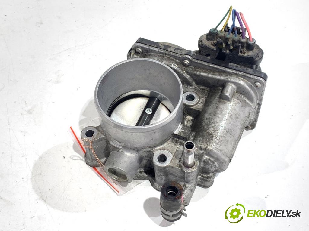 TOYOTA RAV 4 IV SUV 2017 114 kW 2.5 Hybrid 4WD (AVA44_) 2494 Škrtiaca klapka 22030-36020 (Škrtiaca klapka)