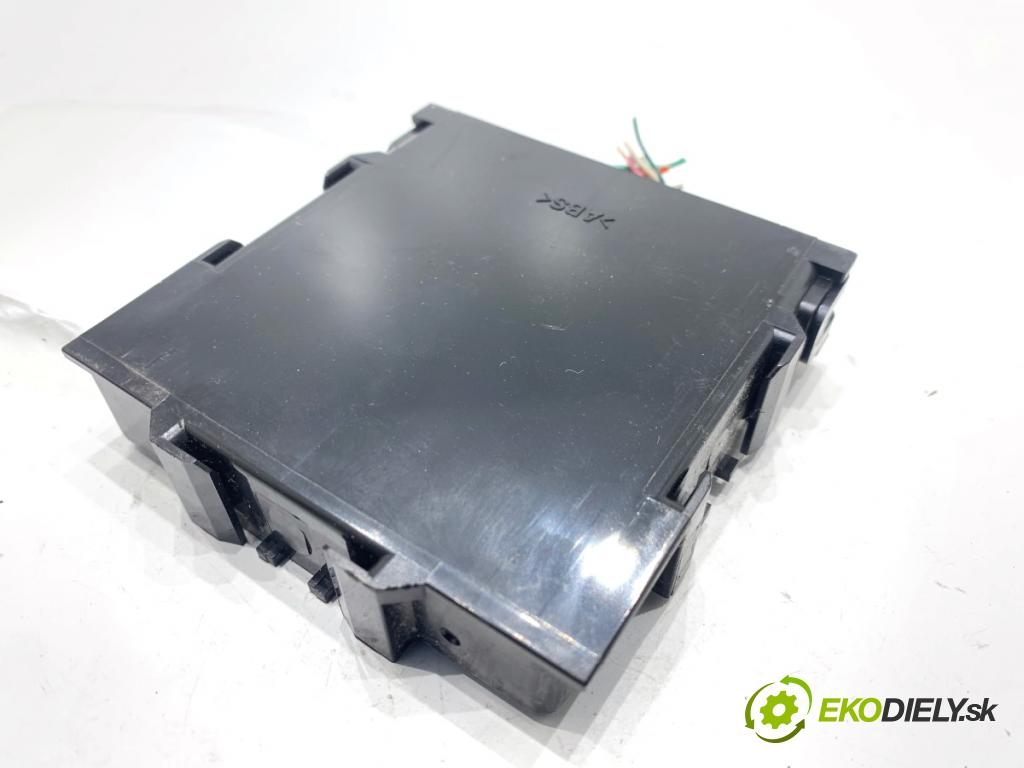 TOYOTA RAV 4 IV SUV 2017 114 kW 2.5 Hybrid 4WD (AVA44_) 2494 Modul PDC 89340-42040 (Riadiaca jednotka ostatné)