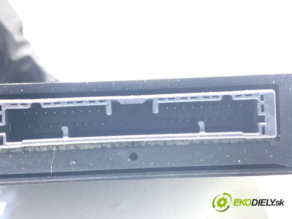 TOYOTA RAV 4 IV SUV 2017 114 kW 2.5 Hybrid 4WD (AVA44_) 2494 Modul PDC 89340-42040 (Riadiaca jednotka ostatné)