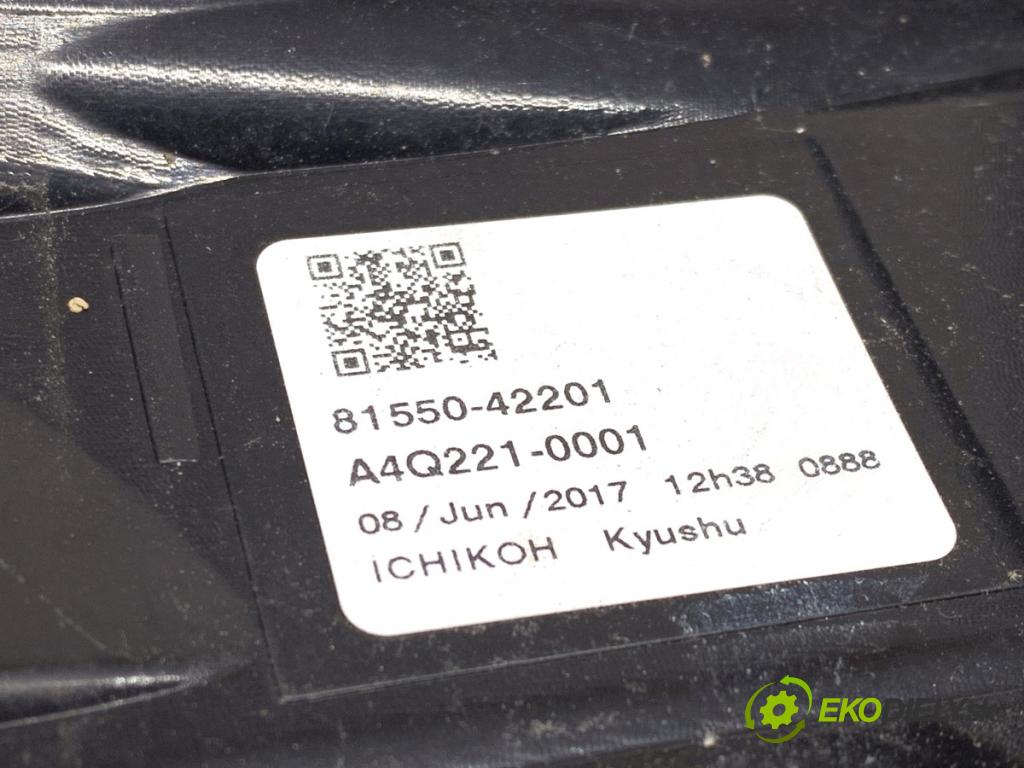 TOYOTA RAV 4 IV SUV 2017 114 kW 2.5 Hybrid 4WD (AVA44_) 2494 světlo levý zadní část 81550-42201