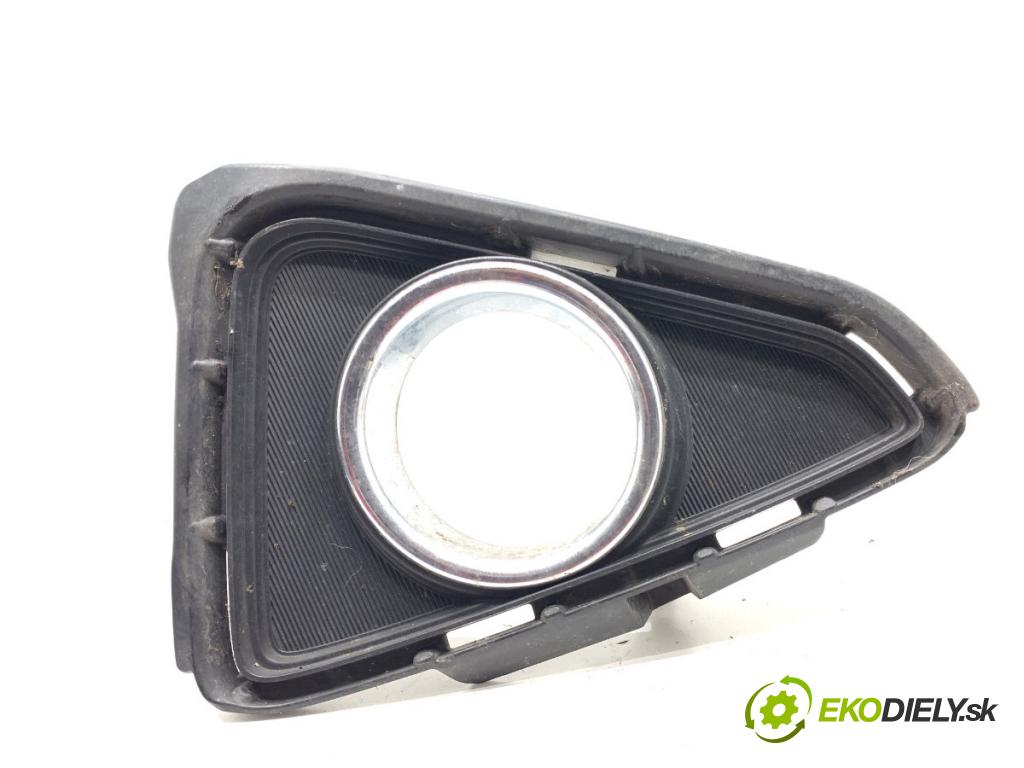 TOYOTA RAV 4 IV SUV 2017 114 kW 2.5 Hybrid 4WD (AVA44_) 2494 Mriežky nárazníka pravy predný 52030-42050