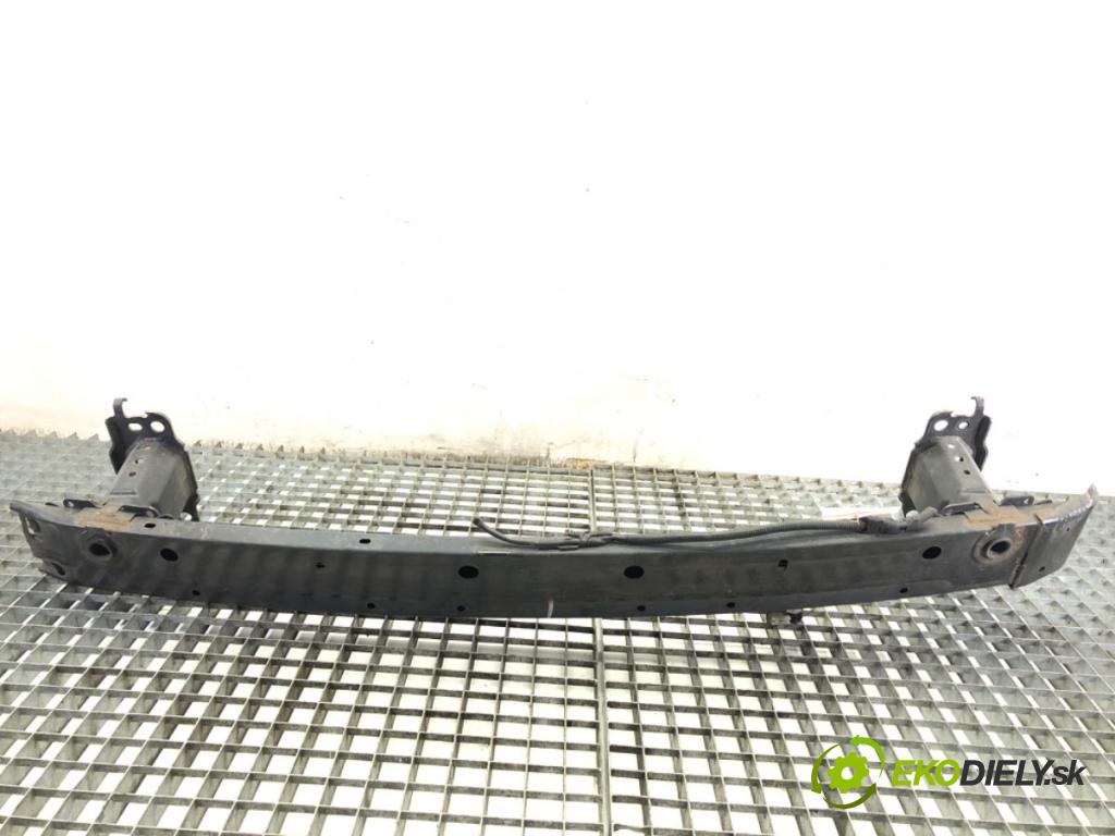 TOYOTA RAV 4 IV SUV 2017 114 kW 2.5 Hybrid 4WD (AVA44_) 2494 Výstuha nárazníka predný  (Výstuha predná)