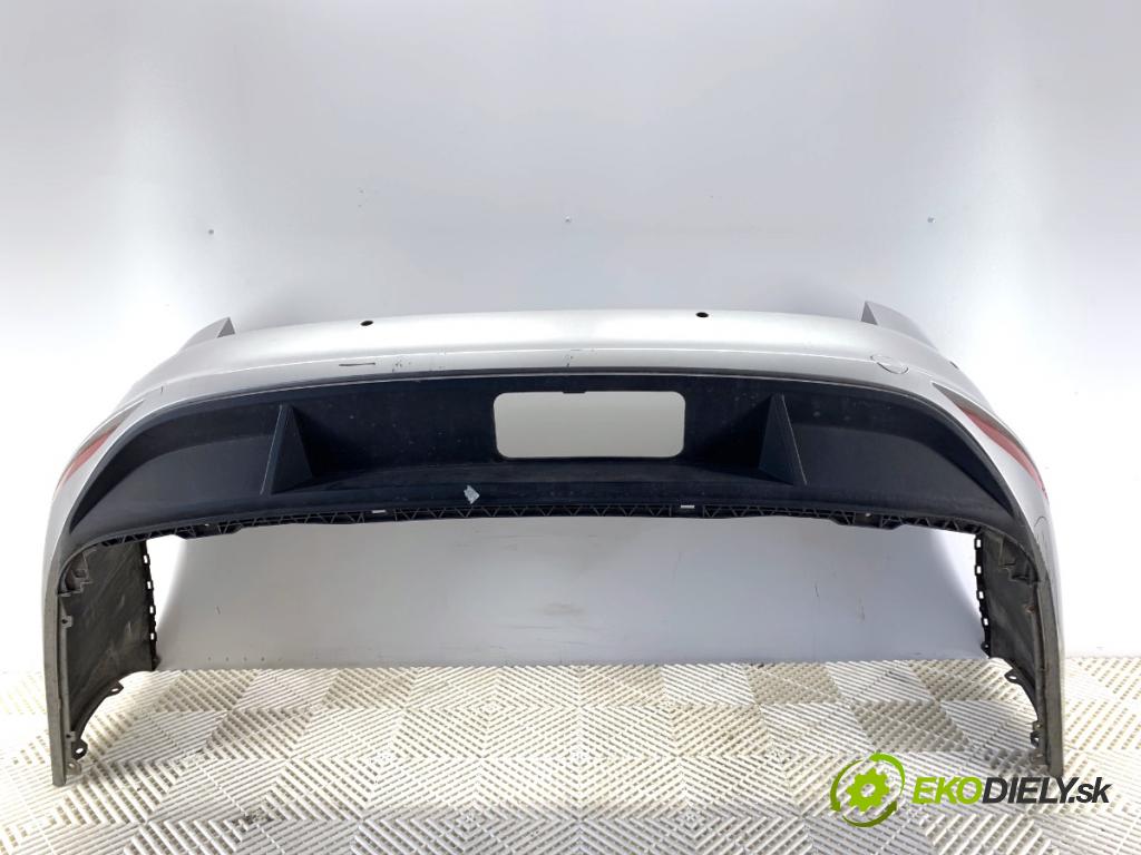 VW GOLF VII Kombi 2015 66 kW 1.6 TDI 1598 Nárazník zad LB7W: LB7W