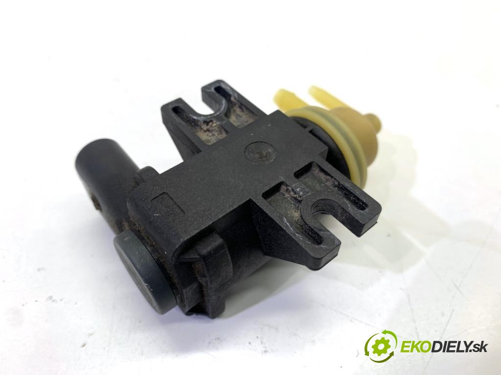 VW GOLF VII Kombi 2015 66 kW 1.6 TDI 1598 Ventil tlaku 1K0906627B (Ventil)