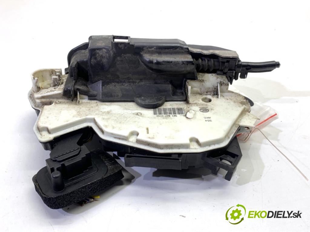 VW GOLF VII Kombi 2015 66 kW 1.6 TDI 1598 zámok Dvere ľavy predný 5K1837015D