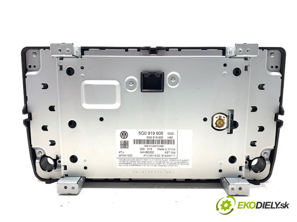 VW GOLF VII Kombi 2015 66 kW 1.6 TDI 1598 RADIO 5G0919605 (Audio zariadenie)