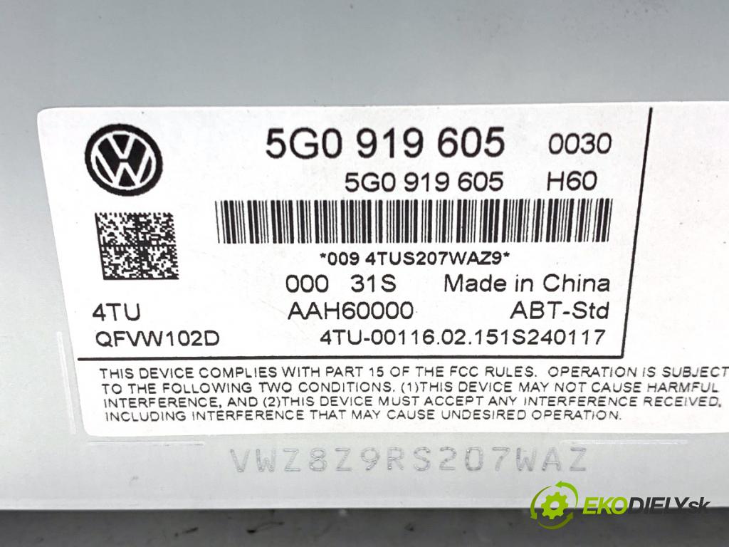 VW GOLF VII Kombi 2015 66 kW 1.6 TDI 1598 RADIO 5G0919605 (Audio zariadenie)