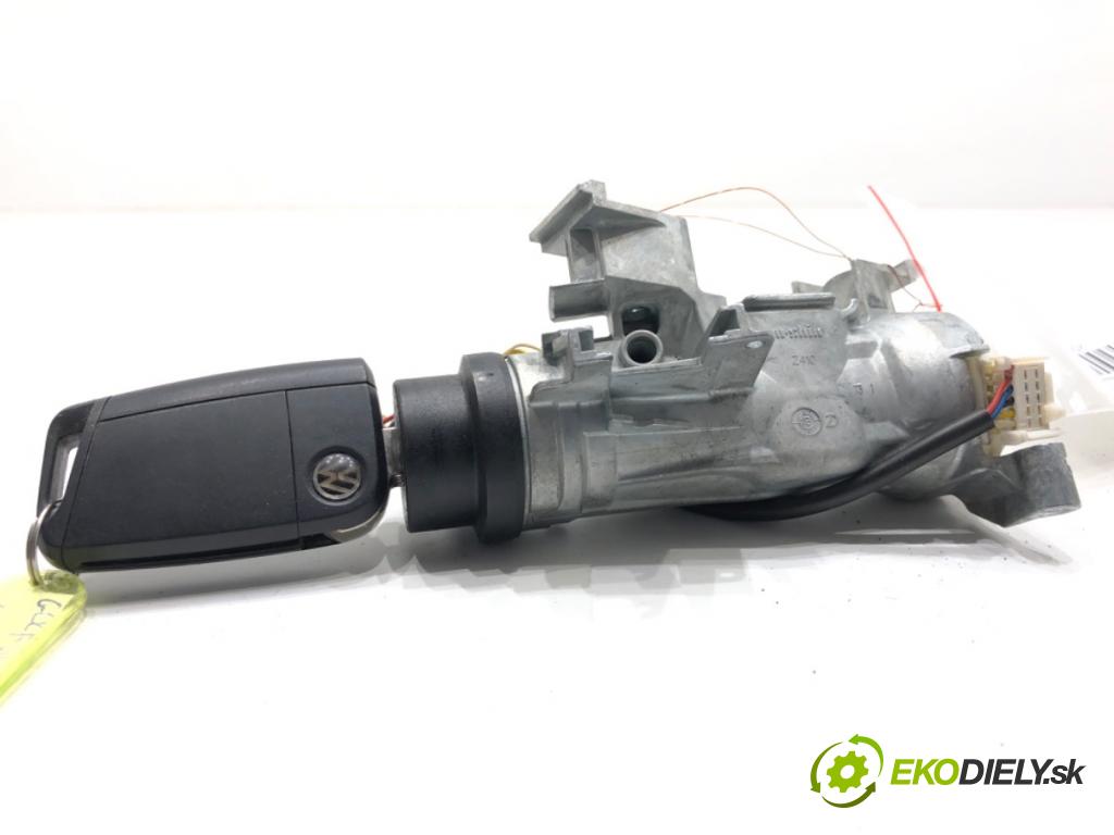 VW GOLF VII Kombi 2015 66 kW 1.6 TDI 1598 spinačka 1K0905851 (Spínacia skrinka)