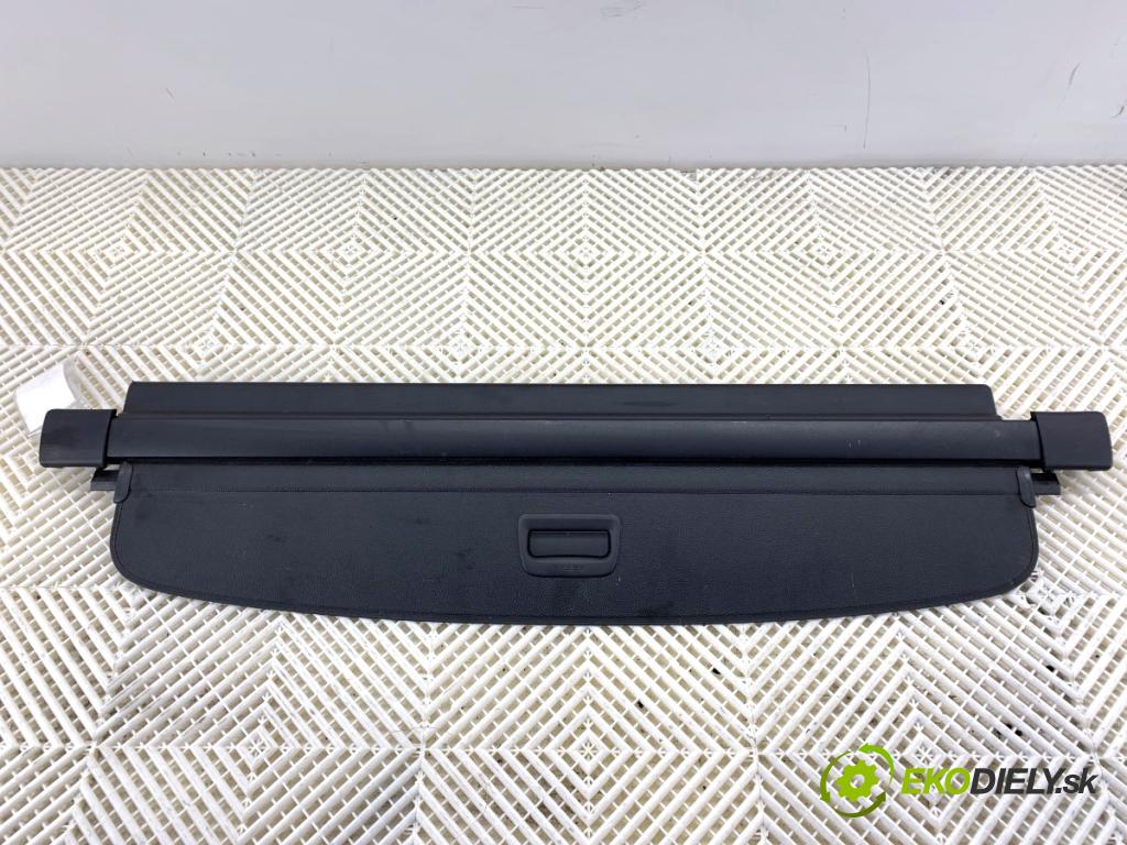 VW GOLF VII Kombi 2015 66 kW 1.6 TDI 1598 Roleta kufra 