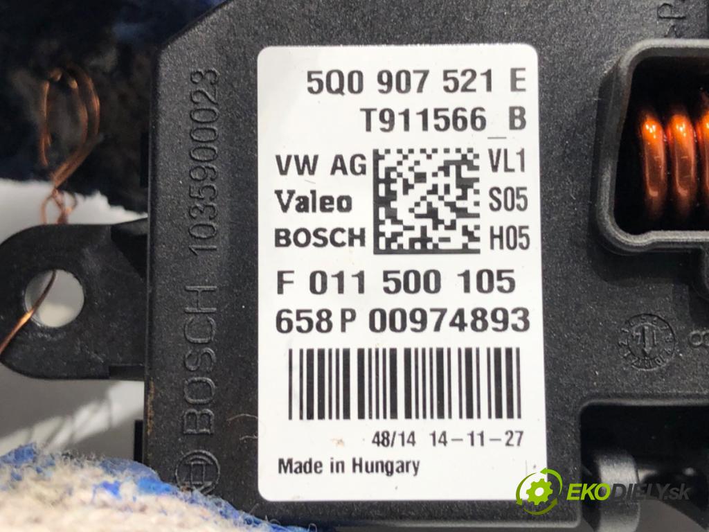 VW GOLF VII Kombi 2015 66 kW 1.6 TDI 1598 Odpor, rezistor kúrenia vzduchu 5Q0907521E (Odpor (rezistor) kúrenia)