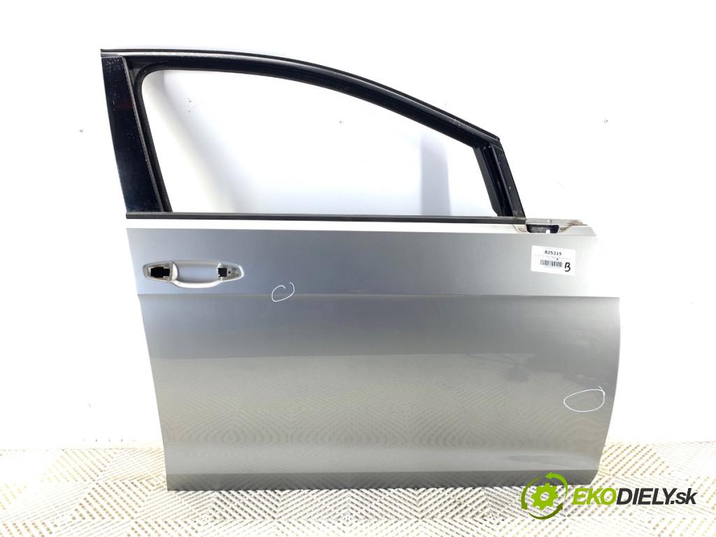 VW GOLF VII Kombi 2015 66 kW 1.6 TDI 1598 Dvere pravy predný LB7W: 
