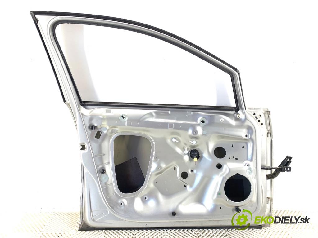 VW GOLF VII Kombi 2015 66 kW 1.6 TDI 1598 Dvere ľavy predný LB7W: