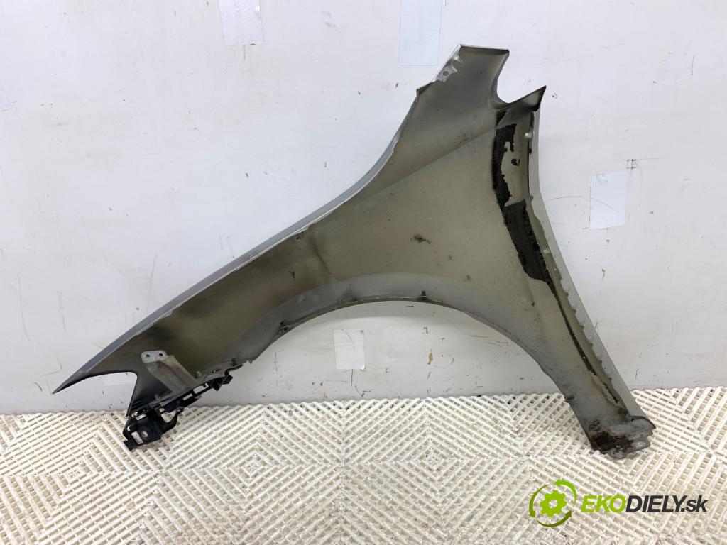 VW GOLF VII Kombi 2015 66 kW 1.6 TDI 1598 blatník pravý přední část LB7W LB7W