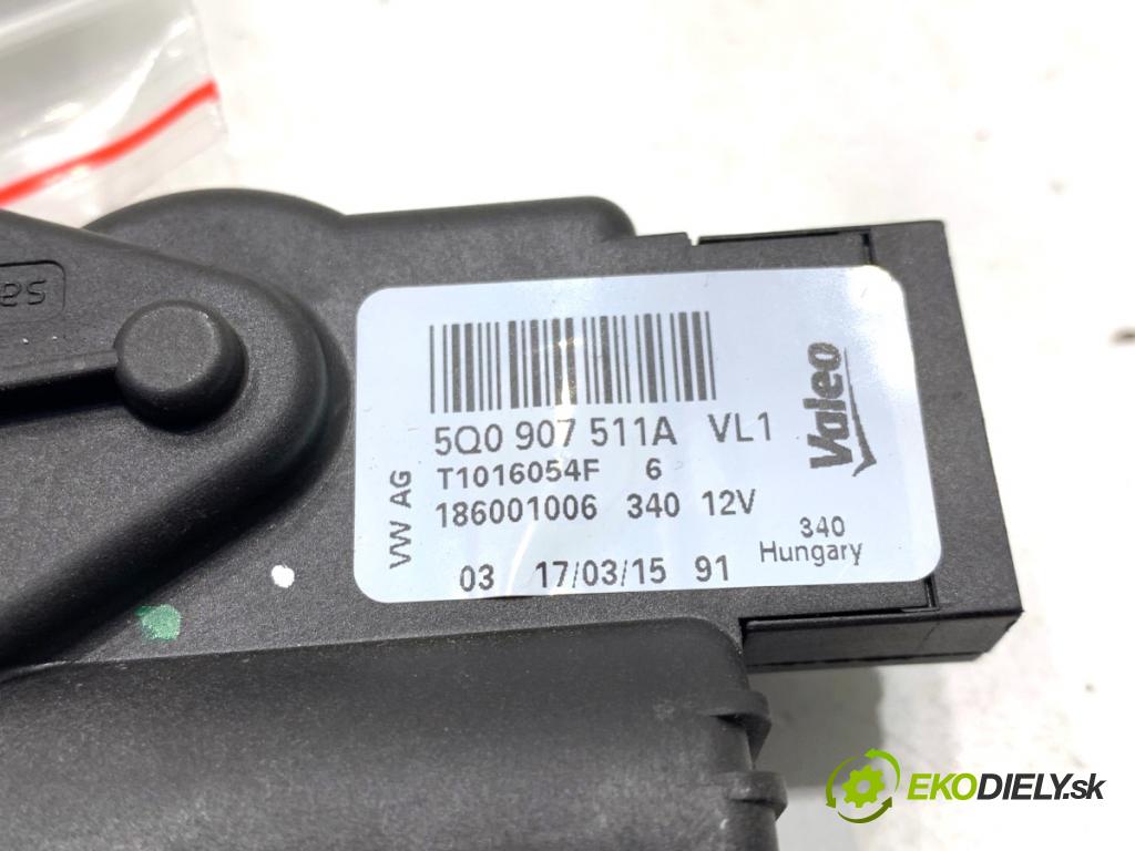 VW GOLF VII Kombi 2015 66 kW 1.6 TDI 1598 Motor kúrenia 5Q0907511A