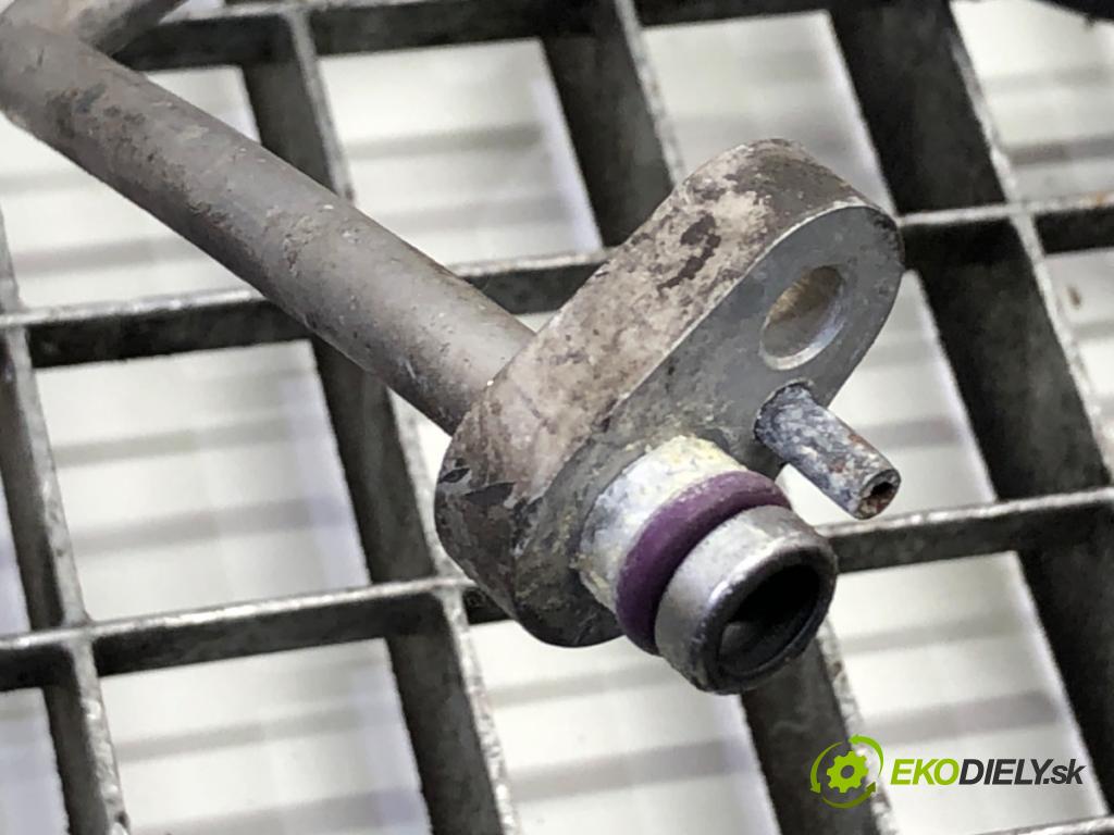 VW GOLF VII Kombi 2015 66 kW 1.6 TDI 1598 rúrka klimatizace 5Q0820741B (Trubka klimatizace)