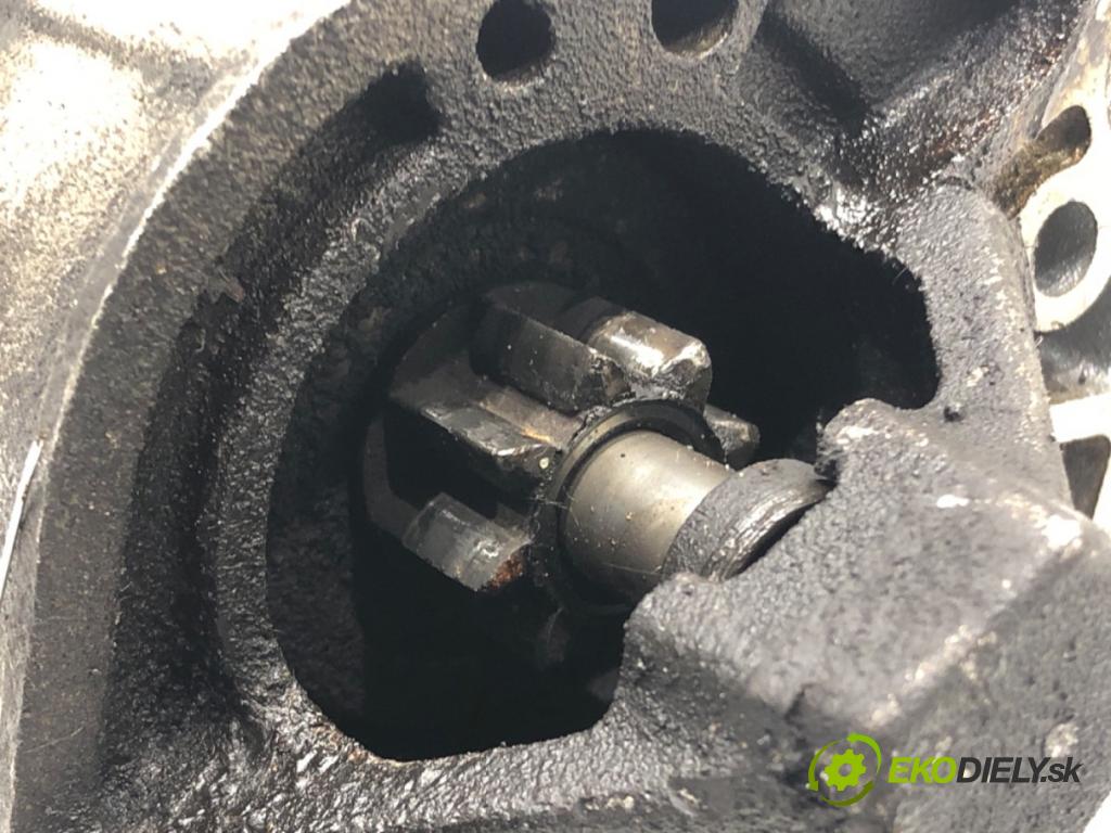 DACIA DOKKER Nadwozie pełne/minivan 2014 61 kW 1.6 1598 startér 8200815083 (Startér)