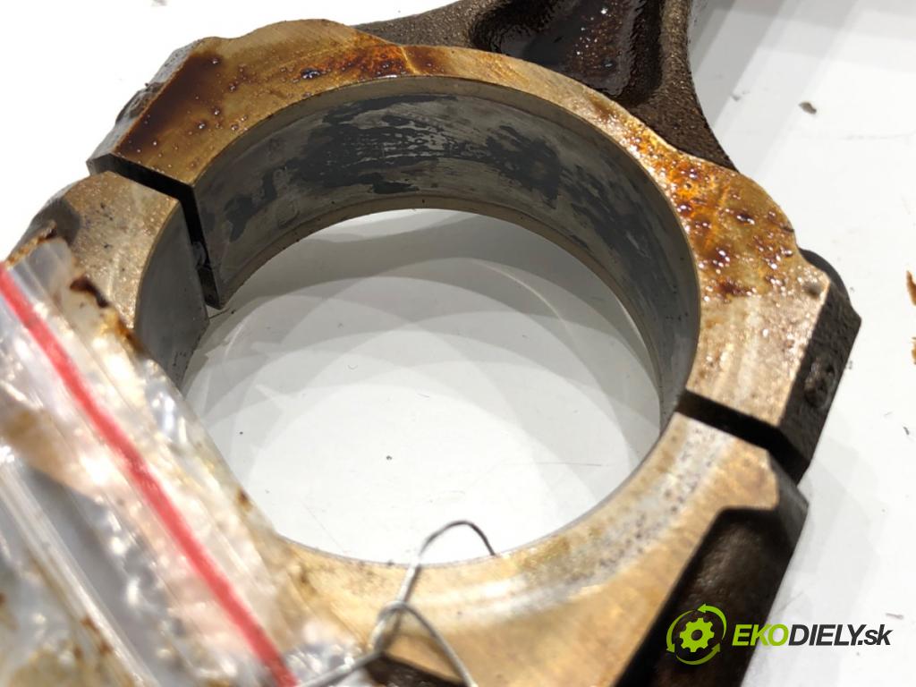 DACIA DOKKER Nadwozie pełne/minivan 2014 61 kW 1.6 1598 PIEST: ojnica  (Piest)