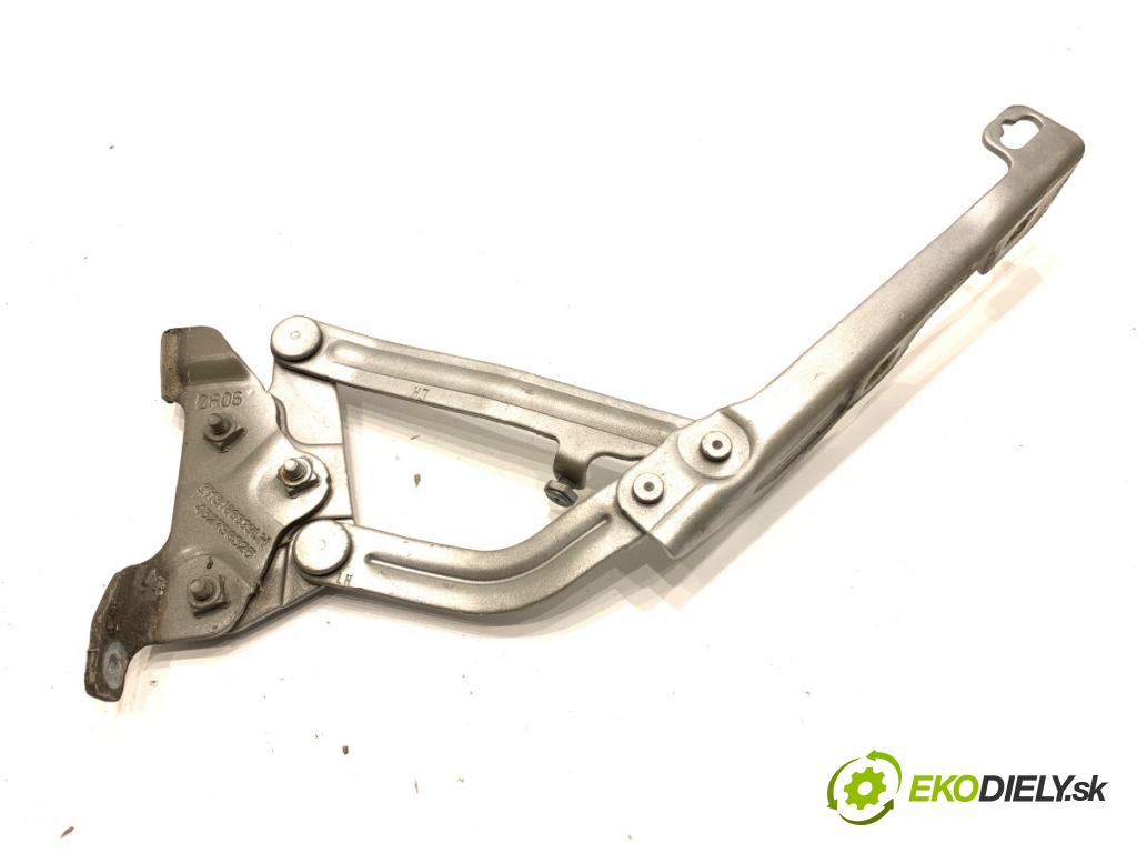 OPEL CORSA E liftback 2016 66 kW 1.4 (08, 68) 1398 Záves kapoty ľavy predný 13186899LH