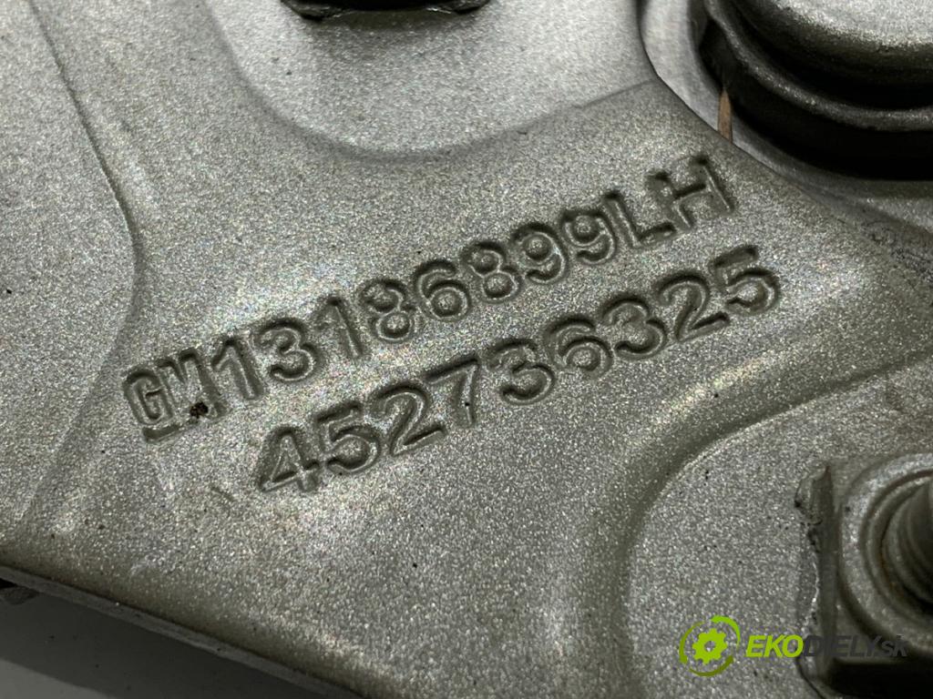 OPEL CORSA E liftback 2016 66 kW 1.4 (08, 68) 1398 Záves kapoty ľavy predný 13186899LH