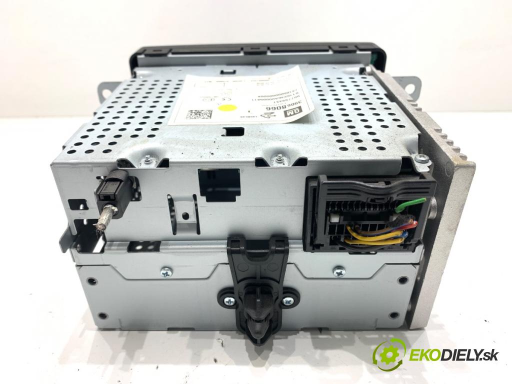 OPEL CORSA E liftback 2016 66 kW 1.4 (08, 68) 1398 RADIO 39068066 (Audio zariadenie)