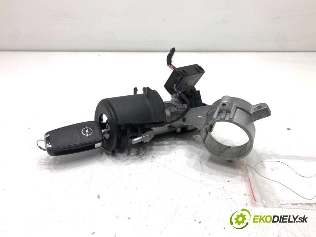 OPEL CORSA E liftback 2016 66 kW 1.4 (08, 68) 1398 spinačka 13496392 (Spínacia skrinka)