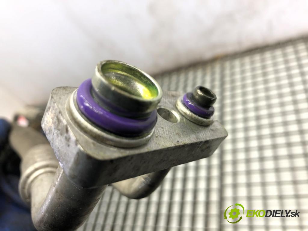 OPEL CORSA E liftback 2016 66 kW 1.4 (08, 68) 1398 rúrka klimatizácie  (Rúrka klimatizácie)