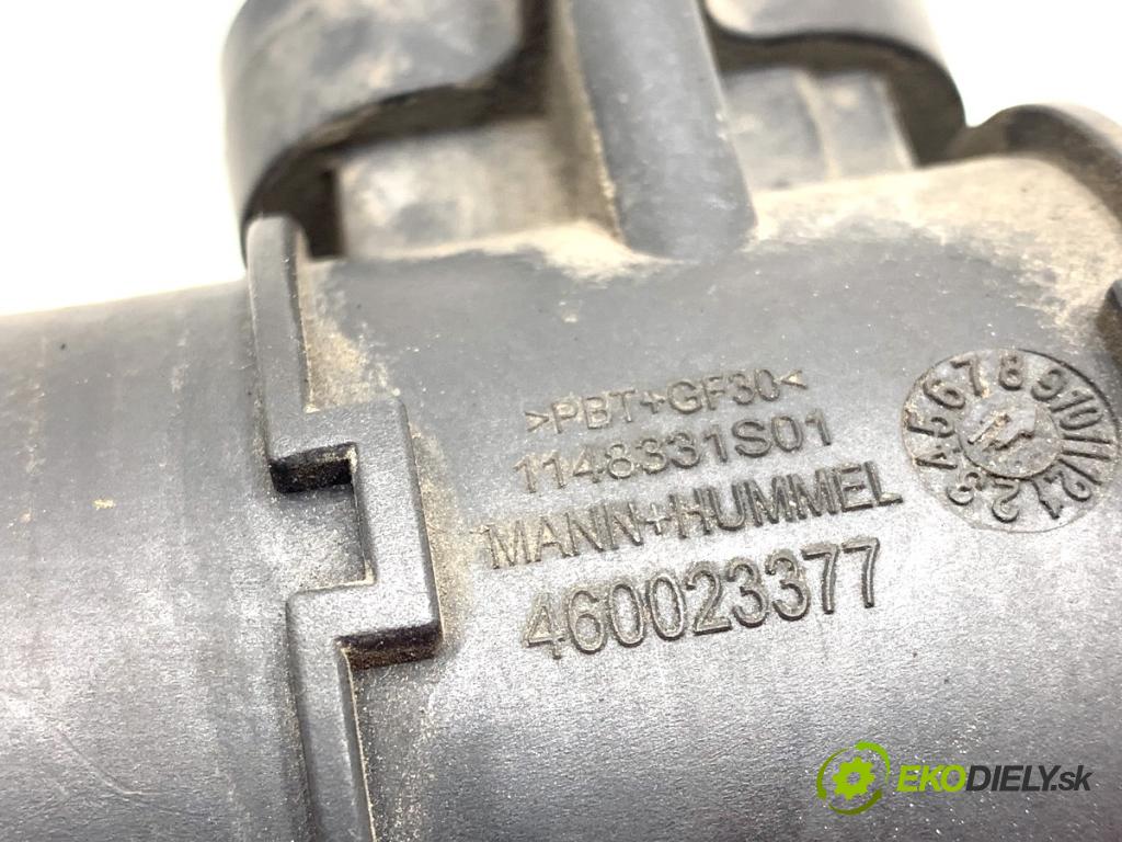 OPEL CORSA E liftback 2016 66 kW 1.4 (08, 68) 1398 váha vzduchu 460023377 (Snímač hmotnosti vzduchu)