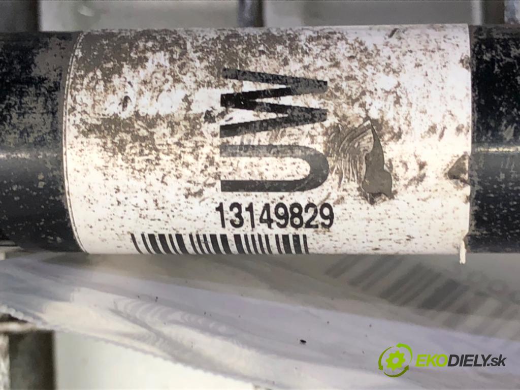 OPEL CORSA E liftback 2016 66 kW 1.4 (08, 68) 1398 Poloos pravy predný 13149829