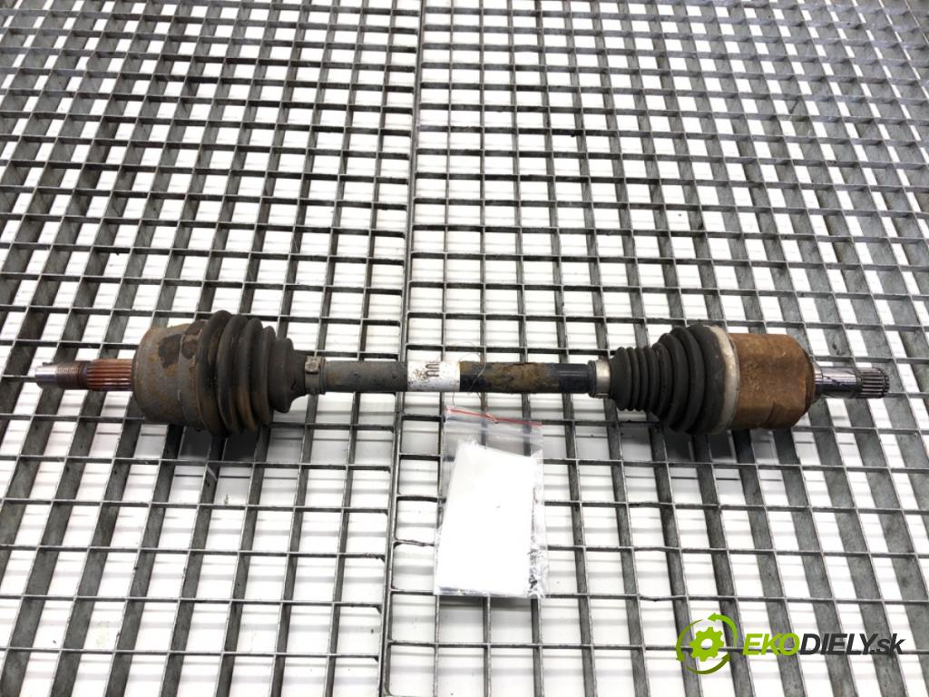 OPEL CORSA E liftback 2016 66 kW 1.4 (08, 68) 1398 poloos levý přední část 13149830