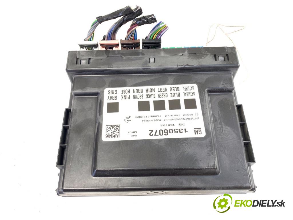 OPEL CORSA E liftback 2016 66 kW 1.4 (08, 68) 1398 Modul komfortu 13506072 (Modul komfortu)