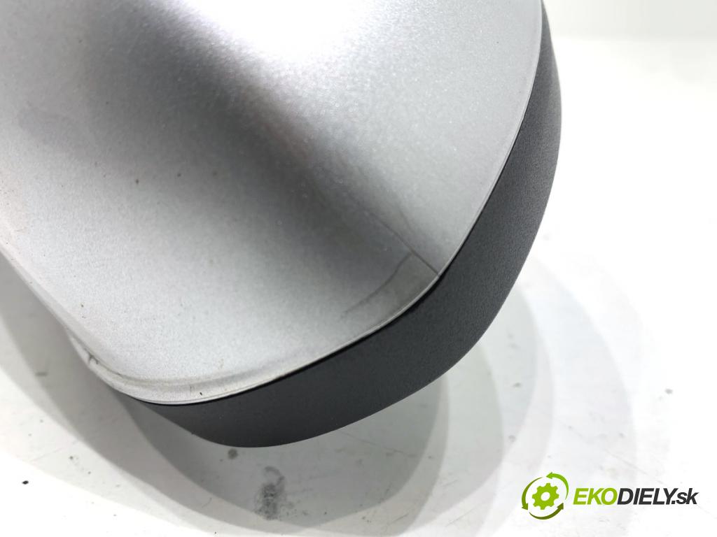 OPEL CORSA E liftback 2016 66 kW 1.4 (08, 68) 1398 zpětné zrcátko levý