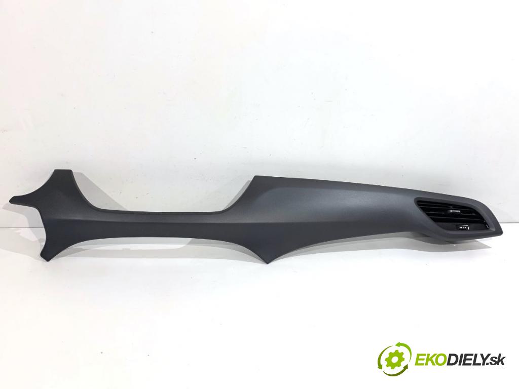 OPEL CORSA E liftback 2016 66 kW 1.4 (08, 68) 1398 lišty kryt 13391249 39050126 (Lišta)