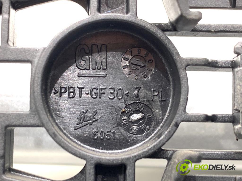 OPEL CORSA E liftback 2016 66 kW 1.4 (08, 68) 1398 Kľučka vonkajšia pravy predný