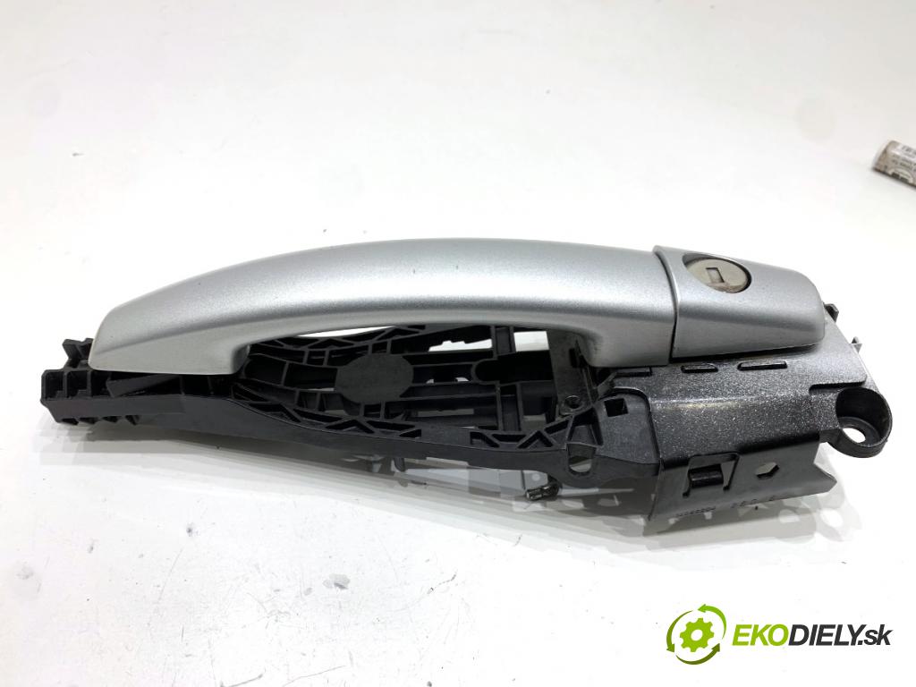 OPEL CORSA E liftback 2016 66 kW 1.4 (08, 68) 1398 Kľučka vonkajšia ľavy predný 