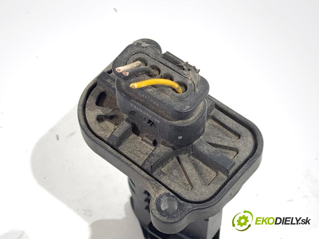 BMW F30 sedan 2015 180 kW 328 i xDrive 1997 Váha vzduchu 0280218266 (Váha vzduchu)