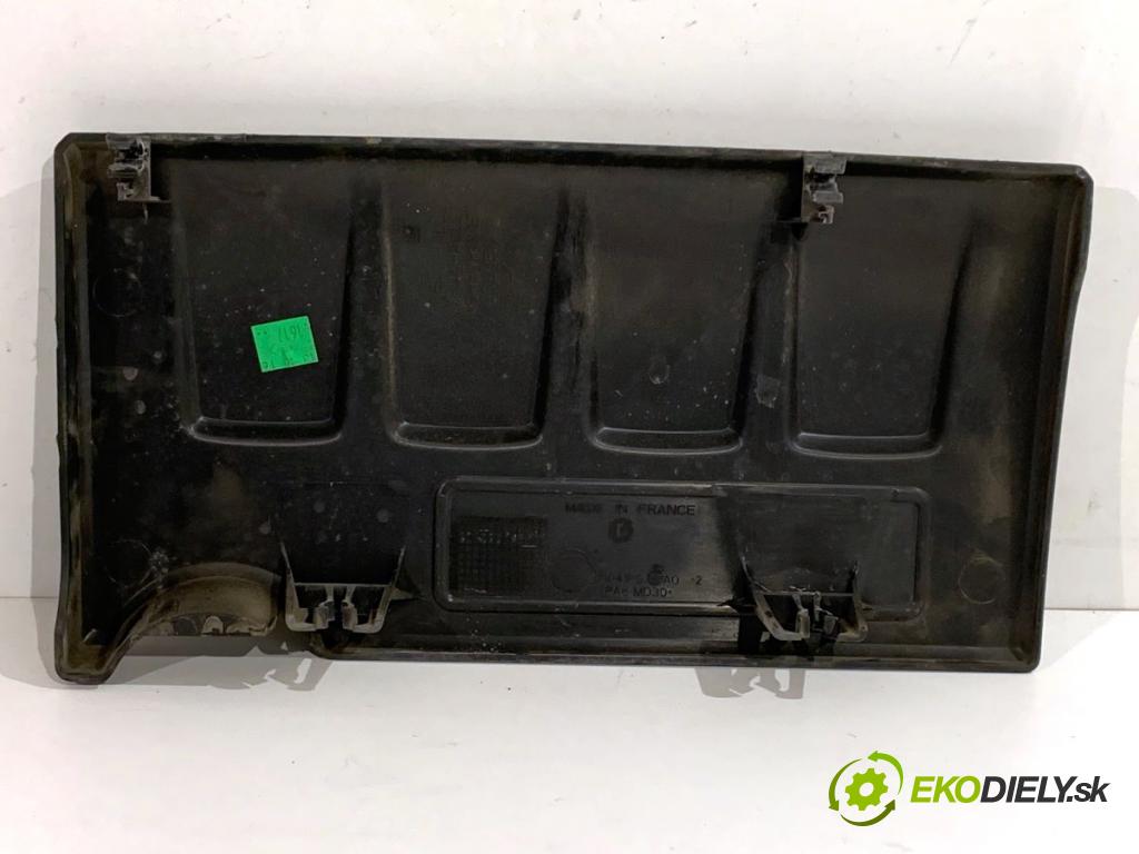 OPEL CORSA E liftback 2016 66 kW 1.4 (08, 68) 1398 Kryt Motor 55561431 (Kryt motora)