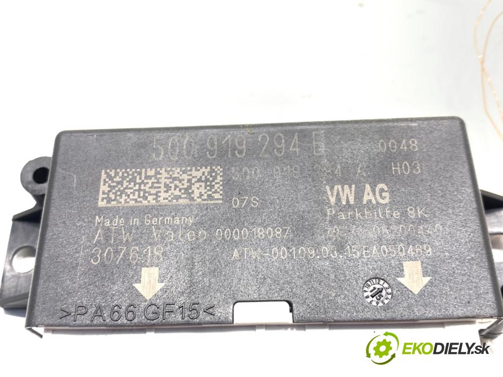 VW GOLF VII Kombi 2015 66 kW 1.6 TDI 1598 Modul PDC 5Q0919294E (Riadiaca jednotka ostatné)