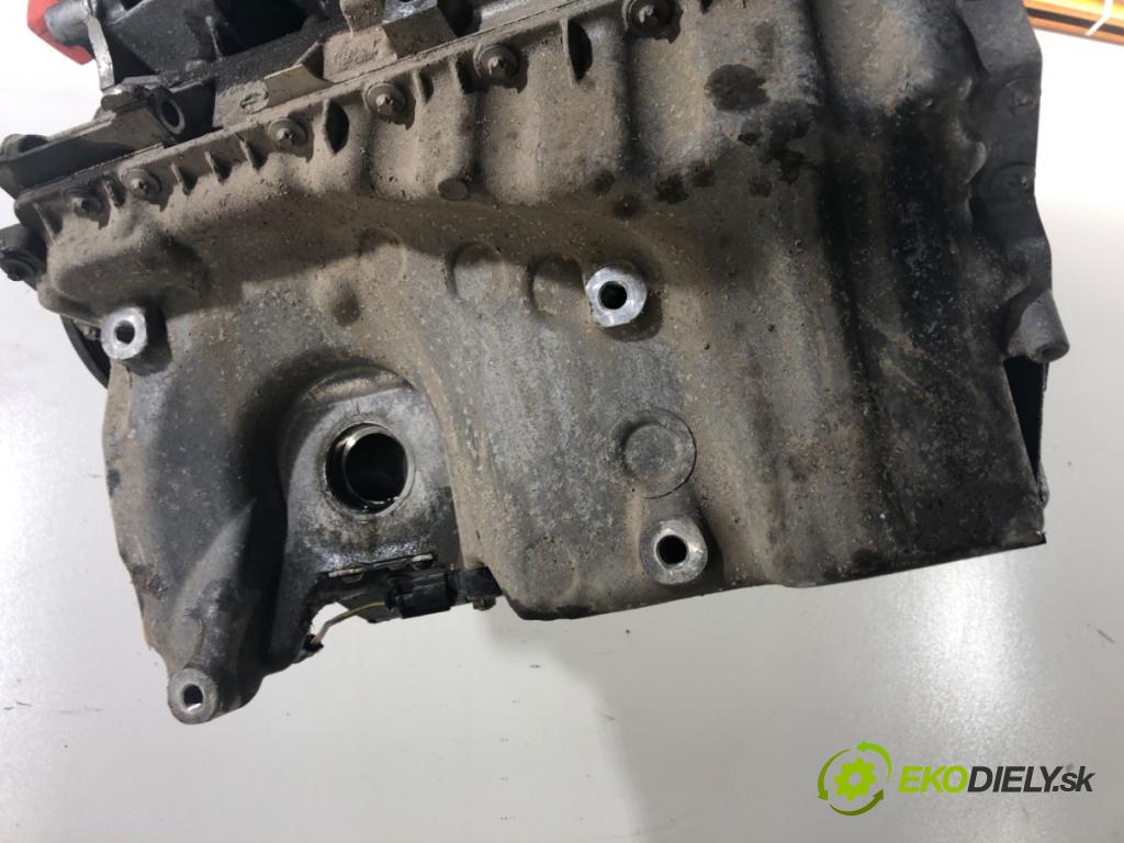 BMW F30 sedan 2015 180 kW 328 i xDrive 1997 motor N26B20 (Motor)