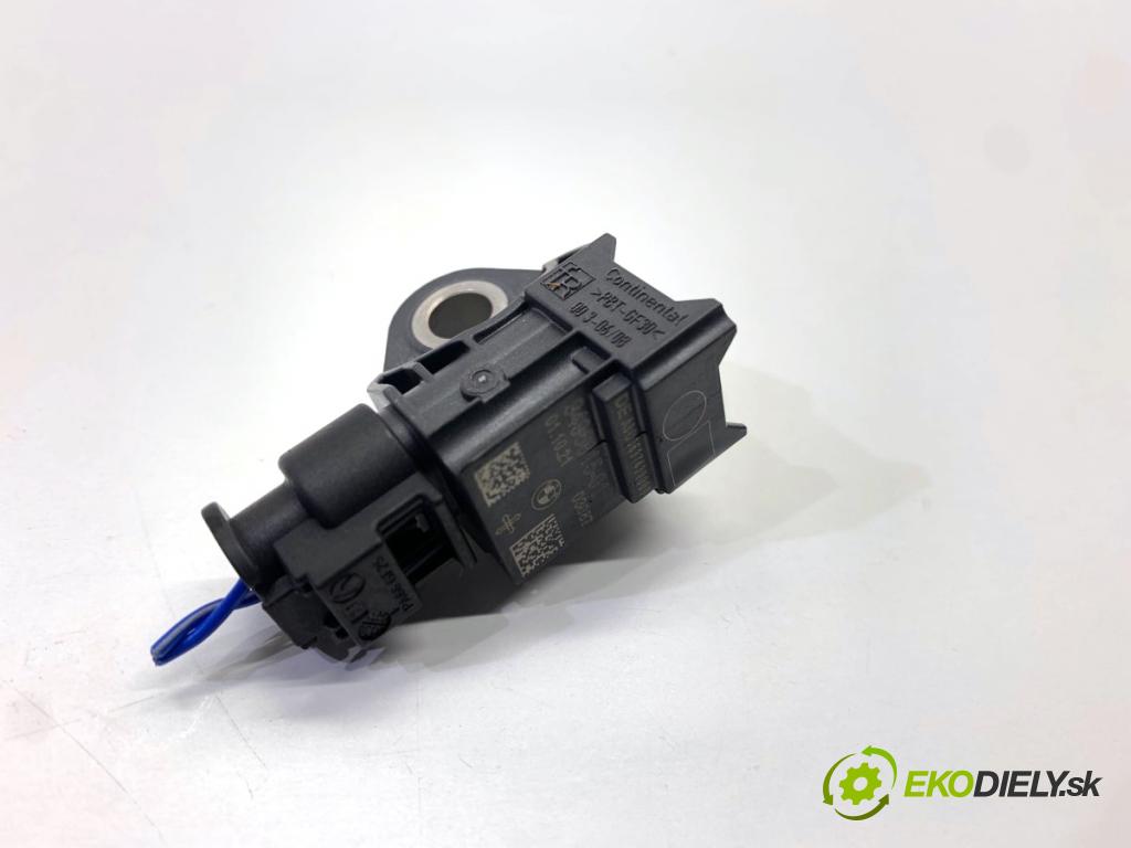 BMW F44 coupe 2021 131 kW 220 i 1998 Snímač nárazu 9496815 (Snímač nárazu)