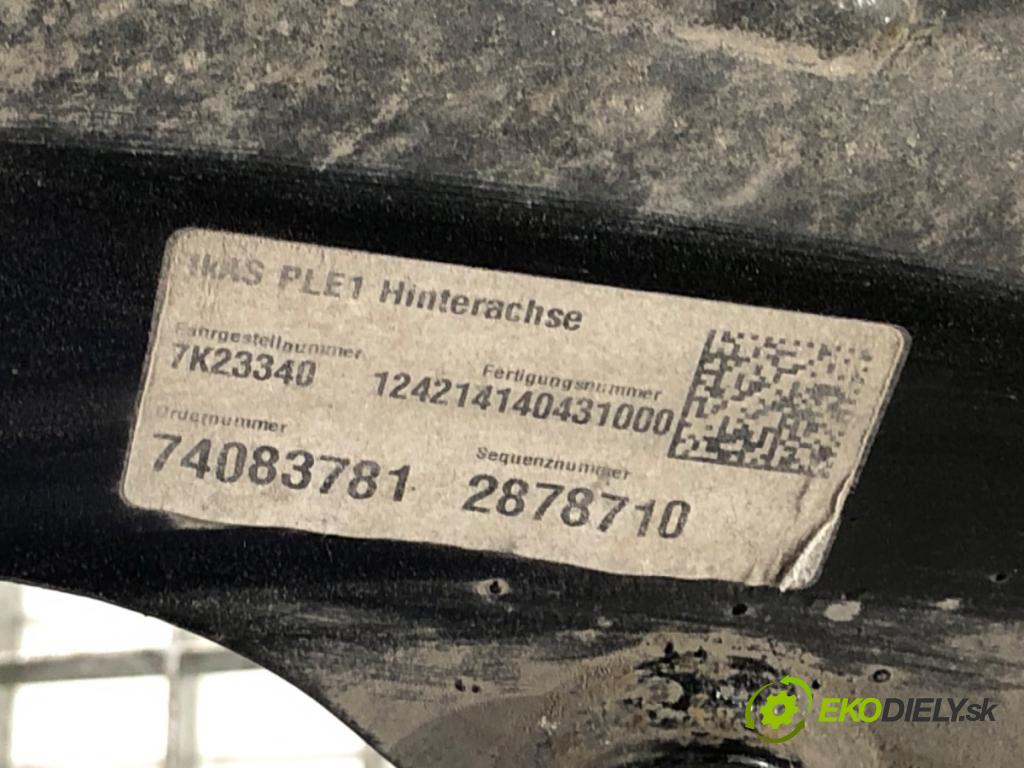 BMW F44 coupe 2021 131 kW 220 i 1998 Výstuha zad
