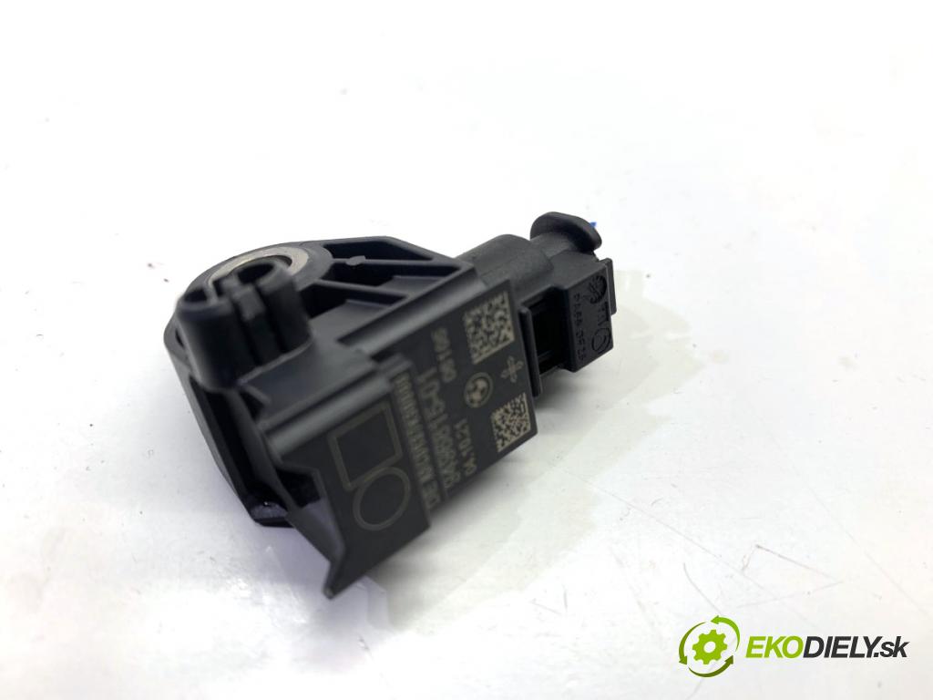 BMW F44 coupe 2021 131 kW 220 i 1998 Snímač nárazu 9496815 (Snímač nárazu)