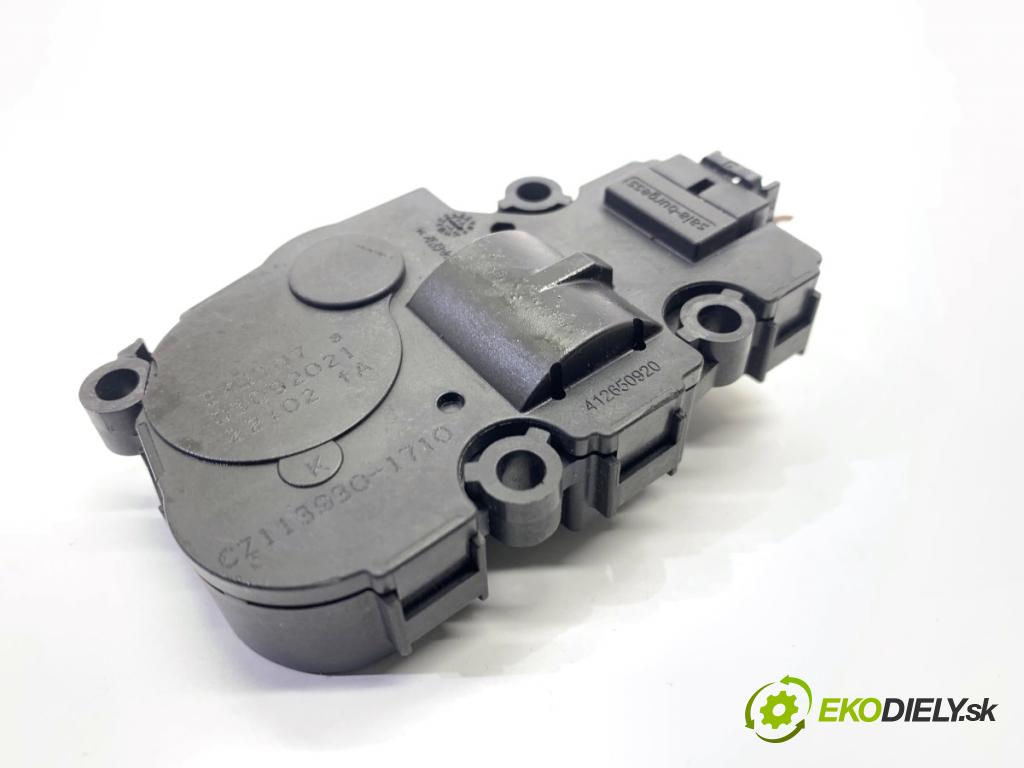 BMW F44 coupe 2021 131 kW 220 i 1998 Motor kúrenia CZ113930-1710