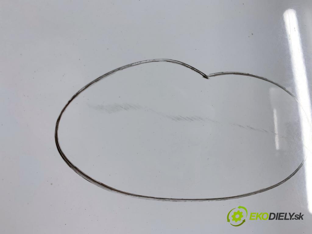 HYUNDAI i40 Kombi 2013 85 kW 1.7 CRDi 1685 Kapota NCW (Kapota)