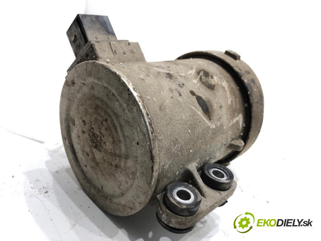 BMW F30 sedan 2015 180 kW 328 i xDrive 1997 Pumpa vody  (Vodná pumpa)