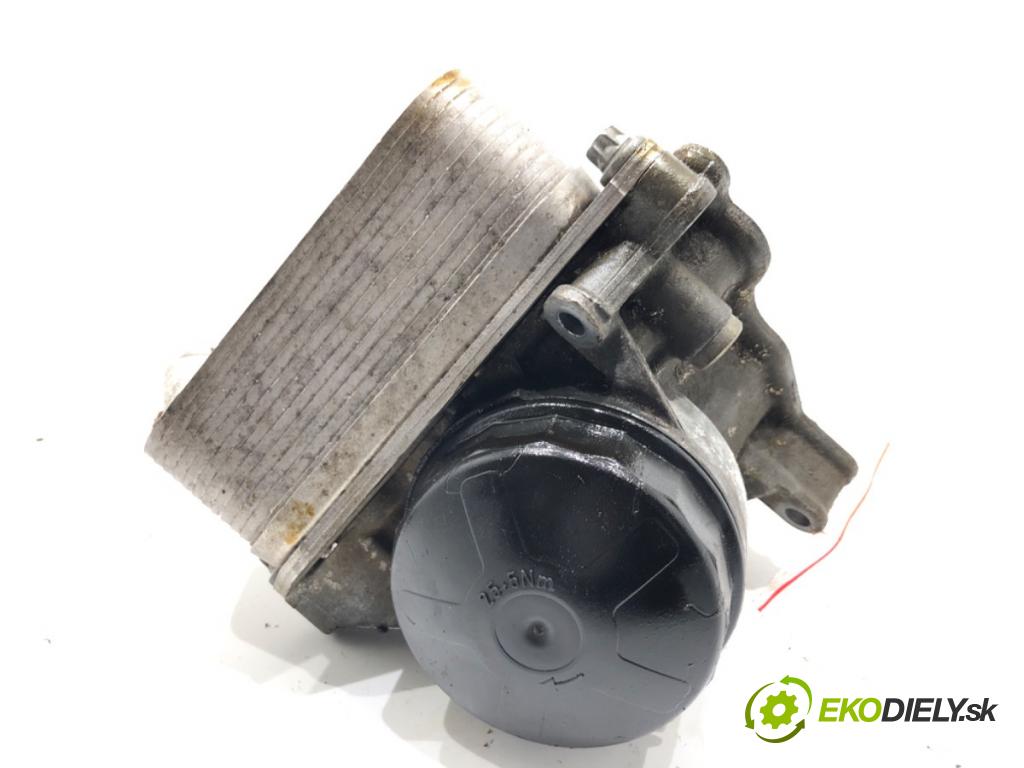 BMW F30 sedan 2015 180 kW 328 i xDrive 1997 Obal filtra oleja 7516383 (Obal olejového filtra)