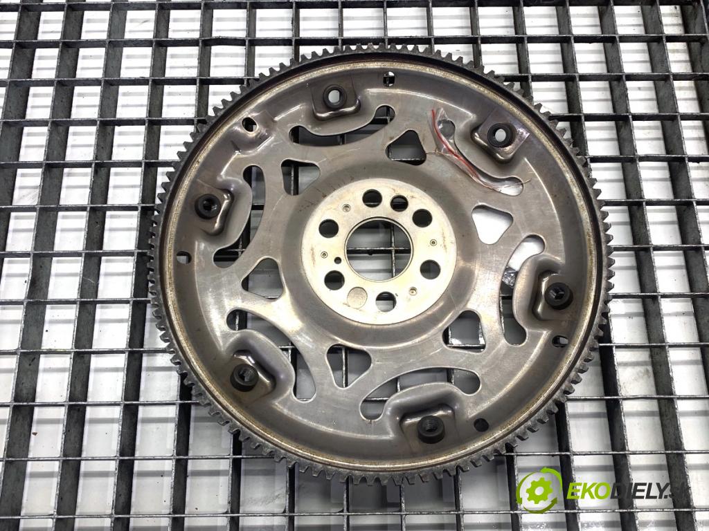 BMW F30 sedan 2015 180 kW 328 i xDrive 1997 koleso zotrvačníkové 7585146 (Zotrvačník)