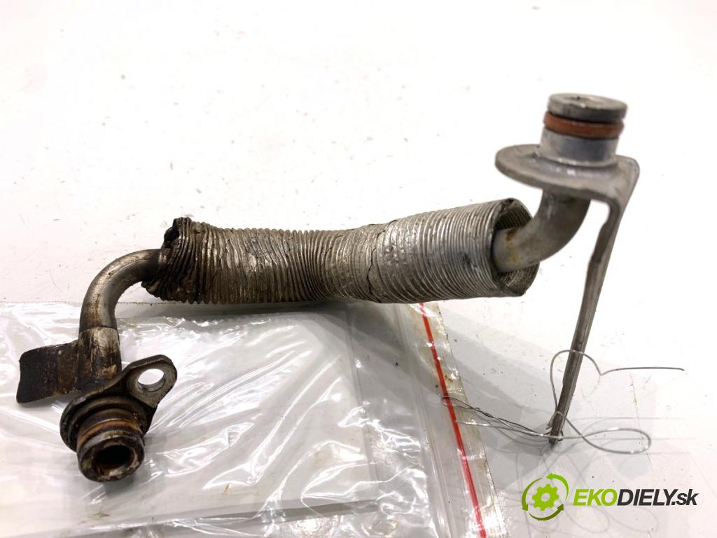 BMW F30 sedan 2015 180 kW 328 i xDrive 1997 rúrka turba  (Hadica turbodúchadla)