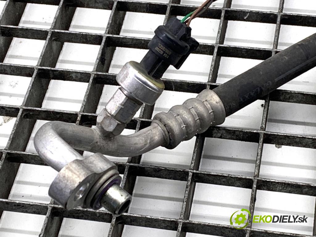 OPEL ASTRA K liftback 2020 81 kW 1.2 Turbo (68) 1199 rúrka klimatizace  (Trubka klimatizace)