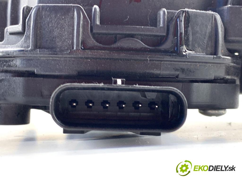 OPEL ASTRA K liftback 2020 81 kW 1.2 Turbo (68) 1199 Potenciometer plynu 13373776 (Potenciometer plynového pedálu)